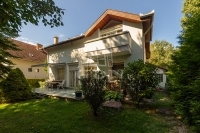 Eladó családi ház Budapest III. kerület, 200m2