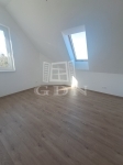 Balatonakarattya Lakás (téglaépítésű)
