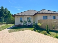 Vácrátót Ikerház